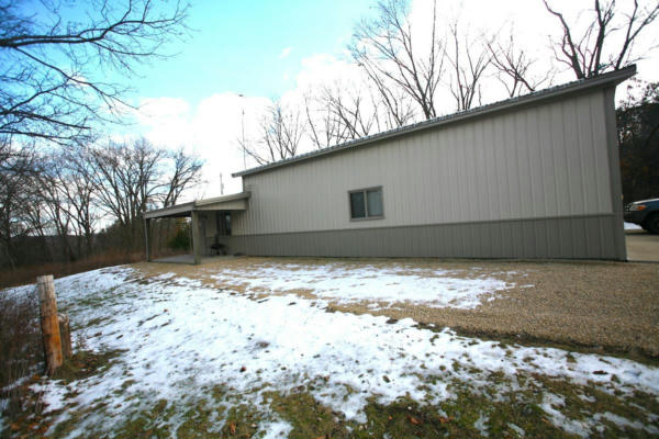 4294 W BLANDING RD, HANOVER, IL 61041, photo 4 of 60
