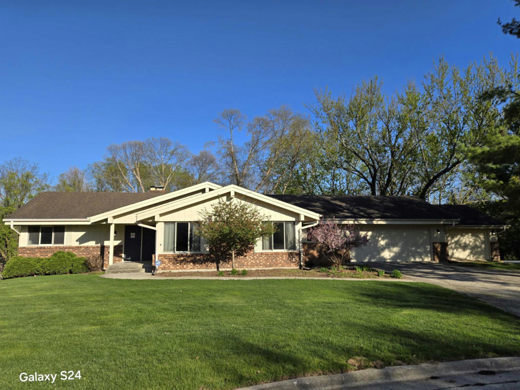5727 WEDGEWOOD CT, ROCKFORD, IL 61107, photo 1 of 42
